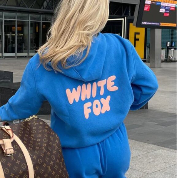 White Fox SET (Hoodie L/XL) (Sweatpants L) - Picture 3 of 4